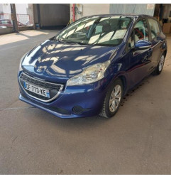 Trappe d'essence PEUGEOT 208 1 Photo n°4