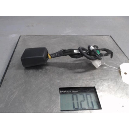 Attache ceinture avant droit KIA RIO 4