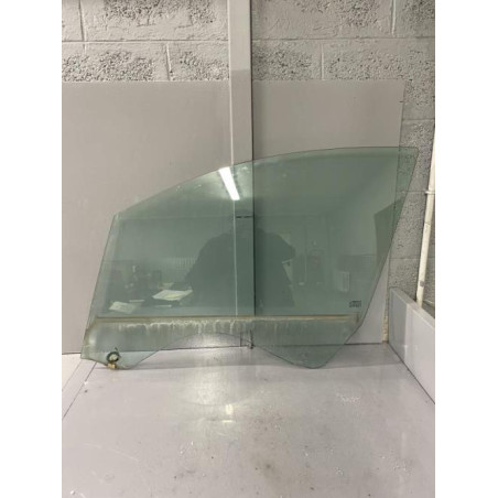 Vitre avant gauche RENAULT VEL SATIS Photo n°1