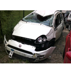 Compresseur clim FIAT PUNTO 3 Photo n°8