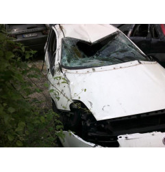 Compresseur clim FIAT PUNTO 3 Photo n°9