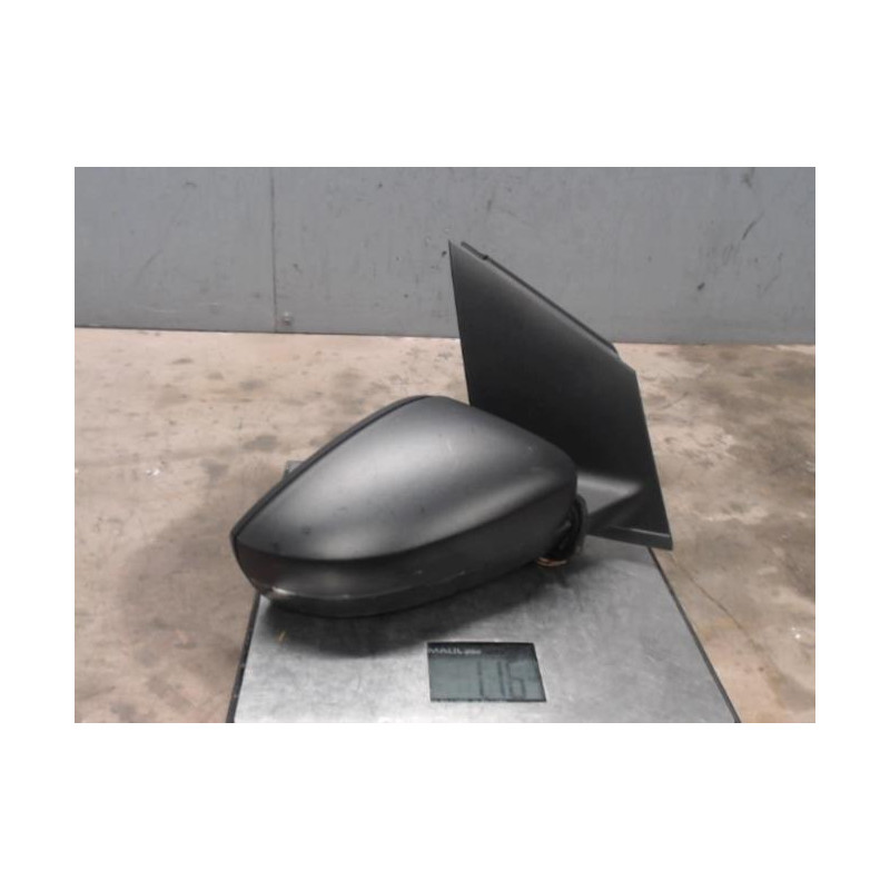 Retroviseur droit VOLKSWAGEN POLO 5