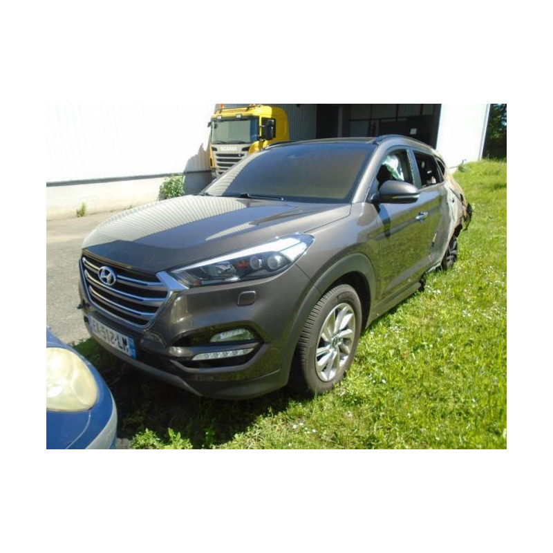 Pare boue arriere droit HYUNDAI TUCSON 2 Photo n°4