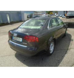 Feu arriere principal droit (feux) AUDI A4 2 Photo n°6