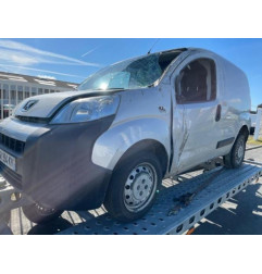 Face avant PEUGEOT BIPPER Photo n°7