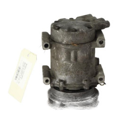 Compresseur clim RENAULT CLIO 2 Photo n°3