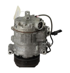 Compresseur clim BMW SERIE 1 E81 Photo n°4