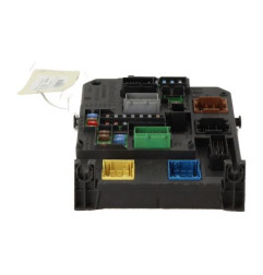 Boitier BSI PEUGEOT 308 2 Photo n°4