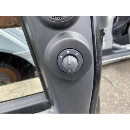 Porte avant gauche PEUGEOT BIPPER