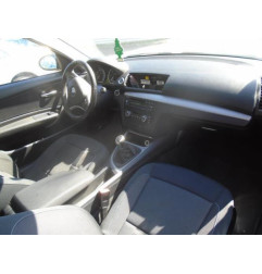 Attache ceinture arriere droit BMW SERIE 1 E81 Photo n°5