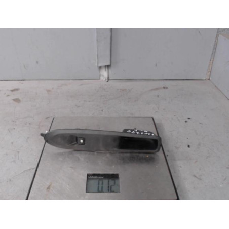 Interrupteur de leve vitre avant droit CITROEN C4 2 Photo n°1