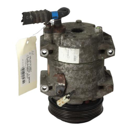 Compresseur clim VOLVO V 70 1 Photo n°1