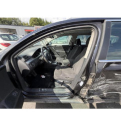 Moteur leve vitre avant gauche VOLKSWAGEN PASSAT 5 Photo n°12