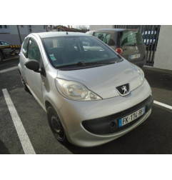 Capot PEUGEOT 107 Photo n°5