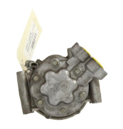 Compresseur clim RENAULT CLIO 3 Photo n°5