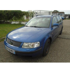 Optique avant principal gauche (feux)(phare) VOLKSWAGEN PASSAT 4 Photo n°3