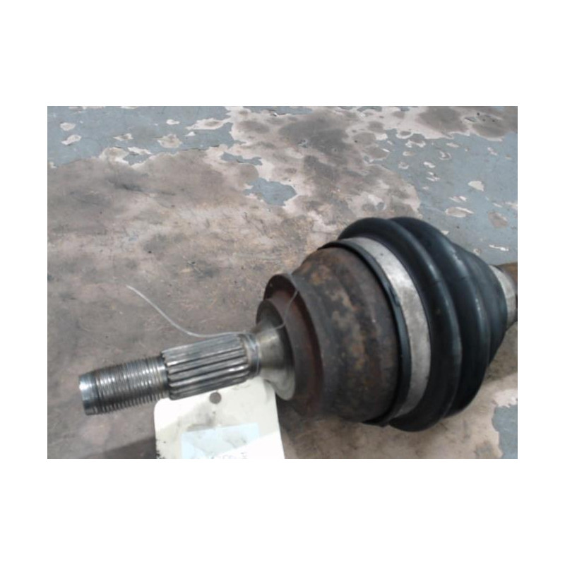 Cardan gauche (transmission) PEUGEOT 208