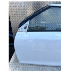 Porte avant gauche SUZUKI SWIFT 4 Photo n°1