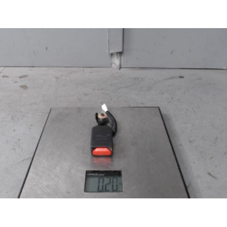 Attache ceinture arriere droit KIA SPORTAGE 4 Photo n°1