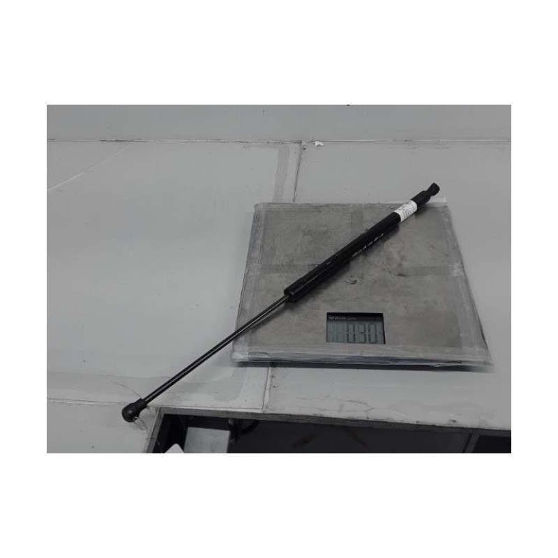 Verin de capot DACIA SANDERO 2