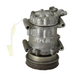 Compresseur clim RENAULT CLIO 3 Photo n°3