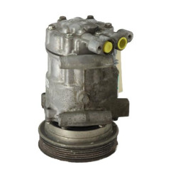 Compresseur clim RENAULT CLIO 3 Photo n°4