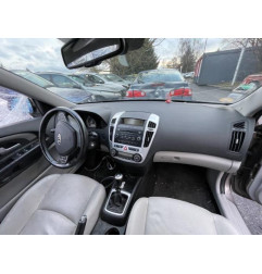 Crochet de remorquage KIA CEE-D 1 Photo n°6