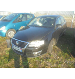 Vitre arriere droit VOLKSWAGEN PASSAT 5 Photo n°6