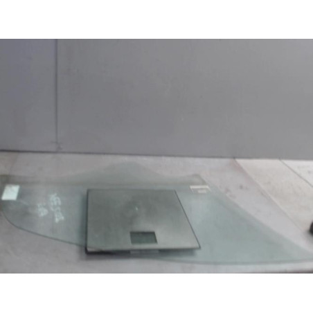 Vitre avant gauche DACIA SANDERO 1 Photo n°1