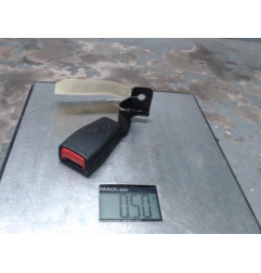 Attache ceinture arriere gauche HYUNDAI COUPE 2 Photo n°1