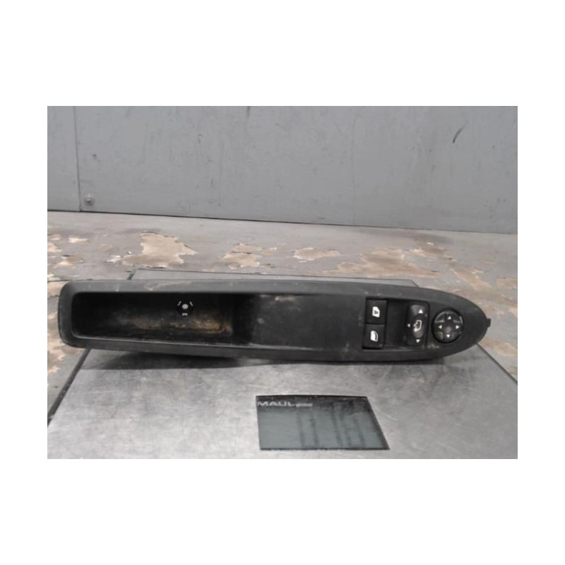 Interrupteur de leve vitre avant gauche CITROEN DS3