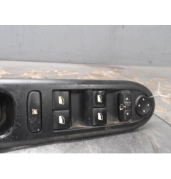 Interrupteur de leve vitre avant gauche PEUGEOT 407