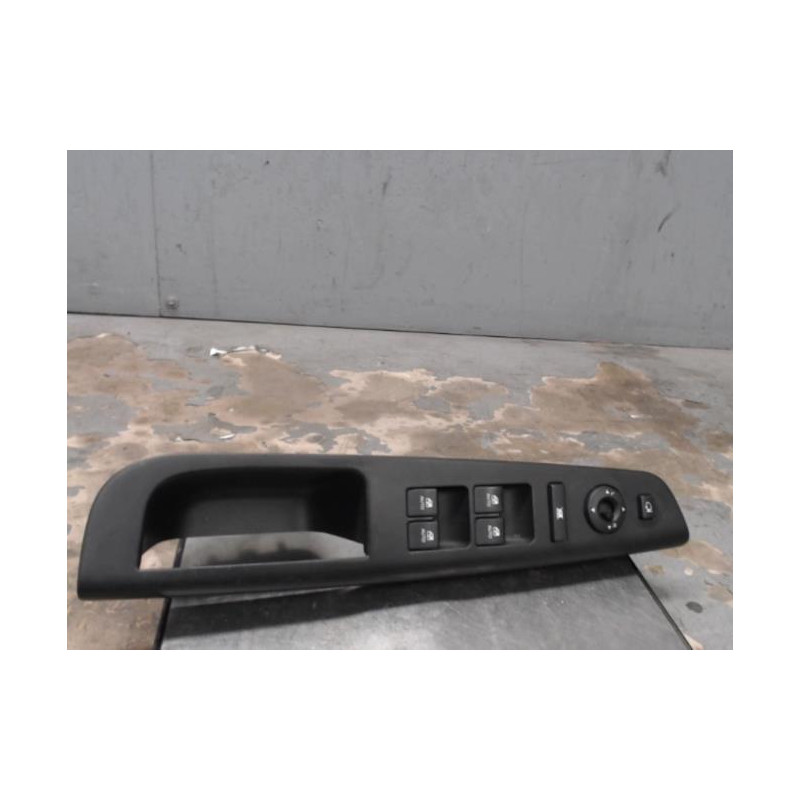 Interrupteur de leve vitre avant gauche KIA CEE-D 1