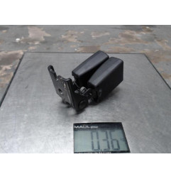 Attache ceinture arriere droit FORD FIESTA 6 Photo n°1