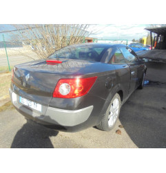 Capot RENAULT MEGANE 2 Photo n°9