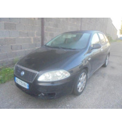 Feu arriere principal gauche (feux) FIAT CROMA 2 Photo n°10