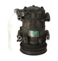 Compresseur clim RENAULT CLIO 2 Photo n°1