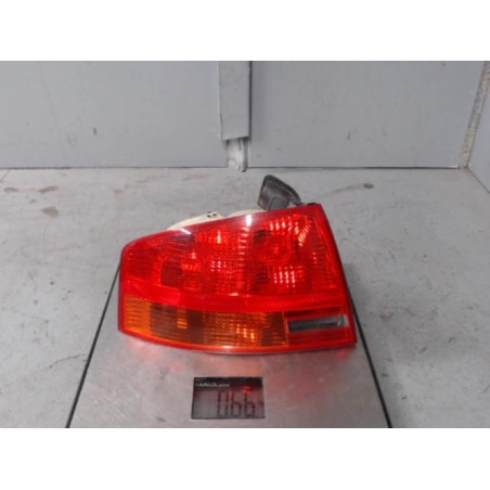 Feu arriere principal gauche (feux) AUDI A4 2 Photo n°1