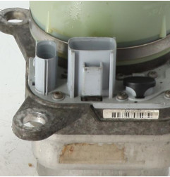 Pompe de direction VOLVO C 30 Photo n°6
