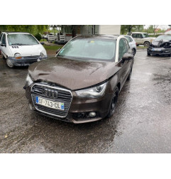 Volant AUDI A1 1 Photo n°7