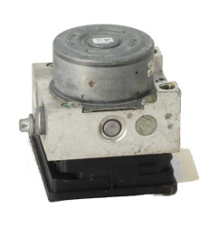 Bloc ABS (freins anti-blocage) MERCEDES CLASSE C 205 Photo n°4