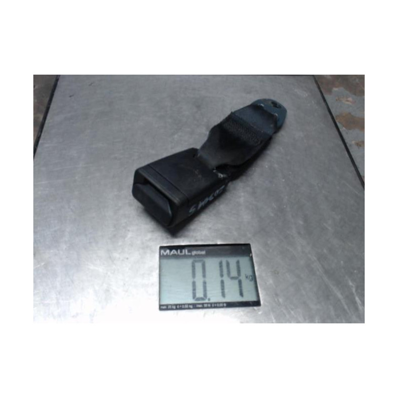 Attache ceinture arriere centrale DACIA SANDERO 2