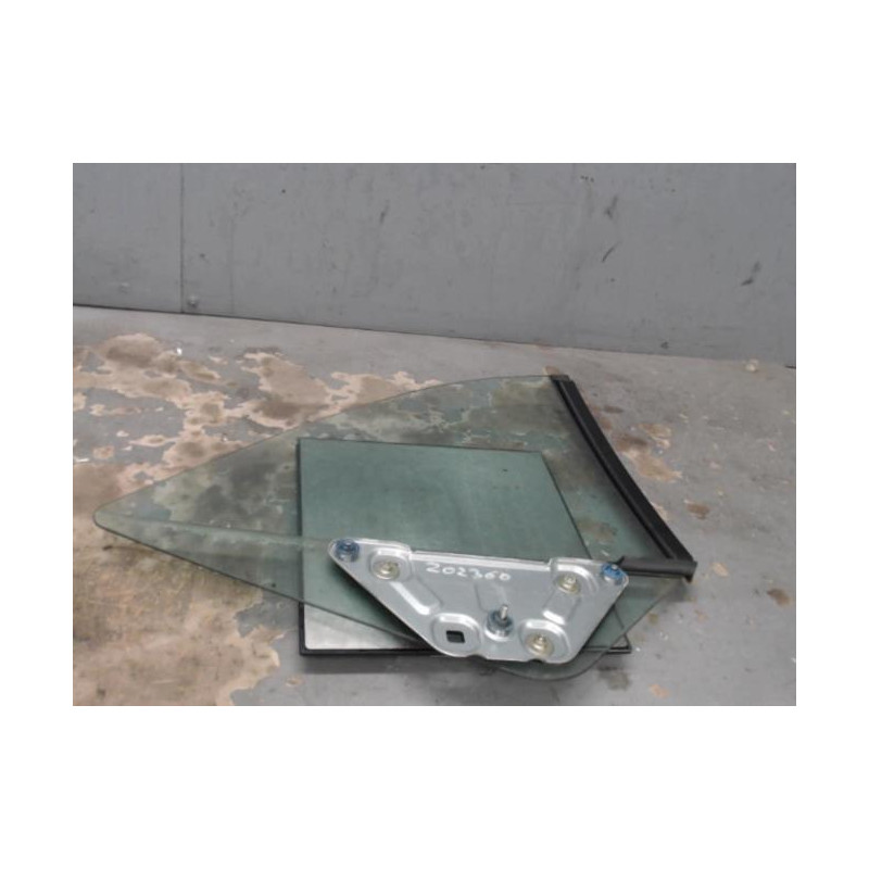 Vitre arriere gauche AUDI A4 2