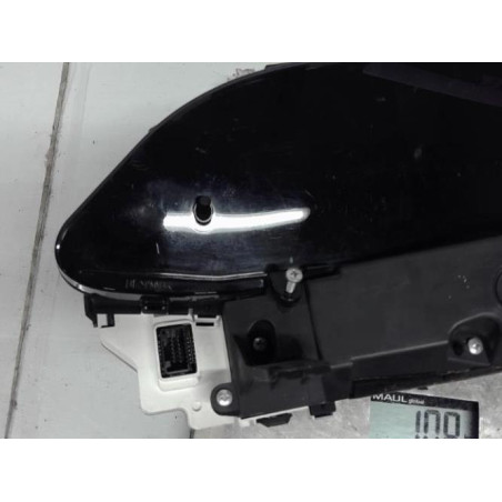 Compteur TOYOTA YARIS 2 Photo n°1