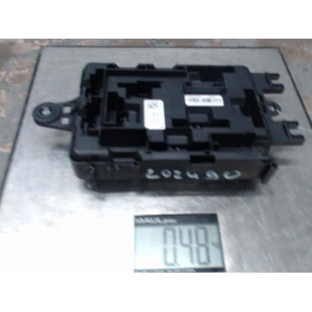 Porte fusible BMW SERIE 3 F30 Photo n°1