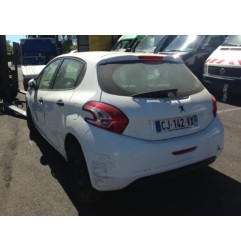Vitre arriere droit PEUGEOT 208 1 Photo n°3