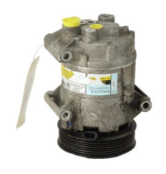 Compresseur clim RENAULT SCENIC 2 Photo n°2