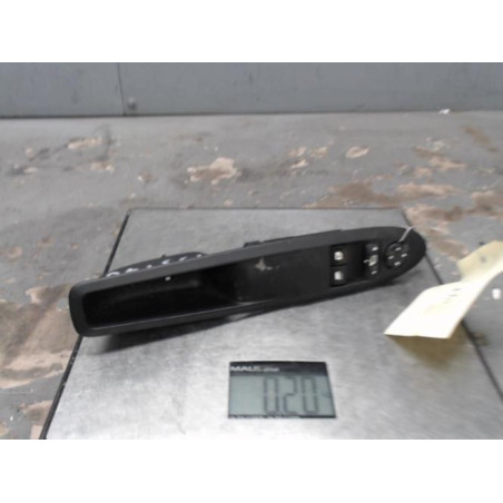 Interrupteur de leve vitre avant gauche DS DS3 Photo n°1