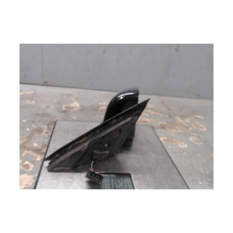 Retroviseur droit AUDI A6 2