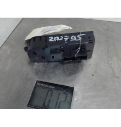 Interrupteur de leve vitre avant gauche OPEL ASTRA H Photo n°1